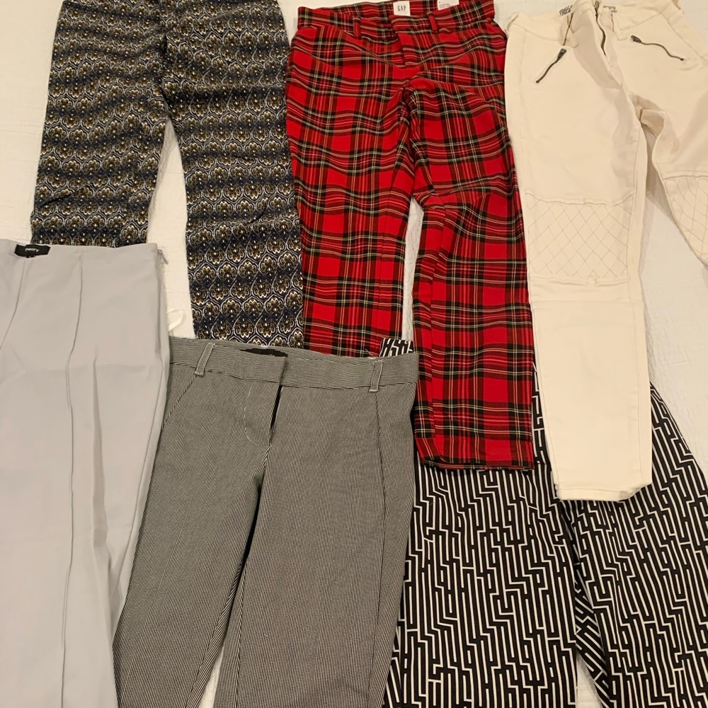 Slacks mostly cropped size 0-6